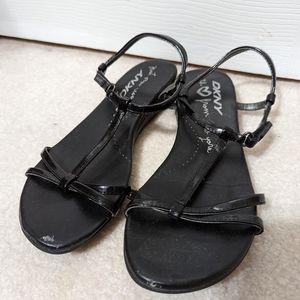 Dkny black strappy sandals 7